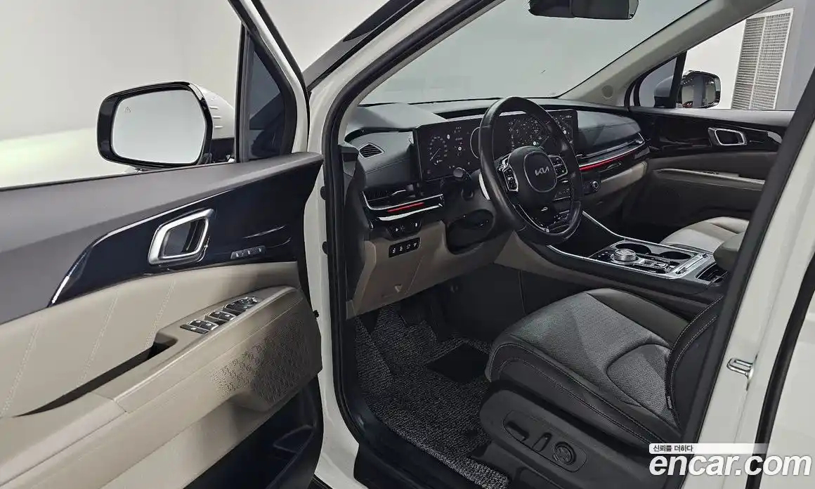 Kia Canival 2024 2.2 Автомат в Москве № 120173, фото 15