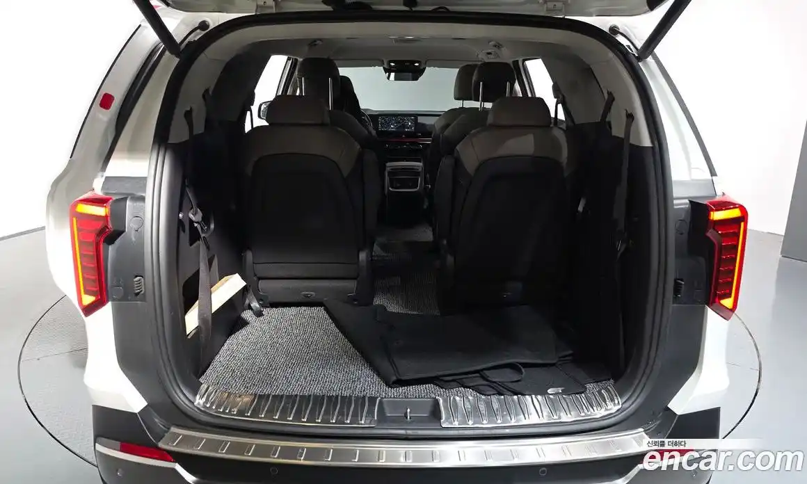 Kia Canival 2024 2.2 Автомат в Москве № 120173, фото 20