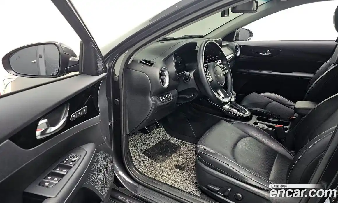 Kia K3 2024 1.6 Автомат в Москве № 120295, фото 6