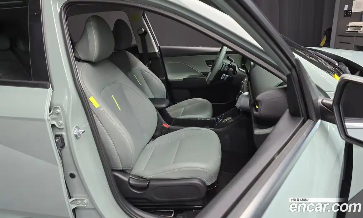 Hyundai Kona 2023 1.6 Автомат в Москве № 130214, фото 12