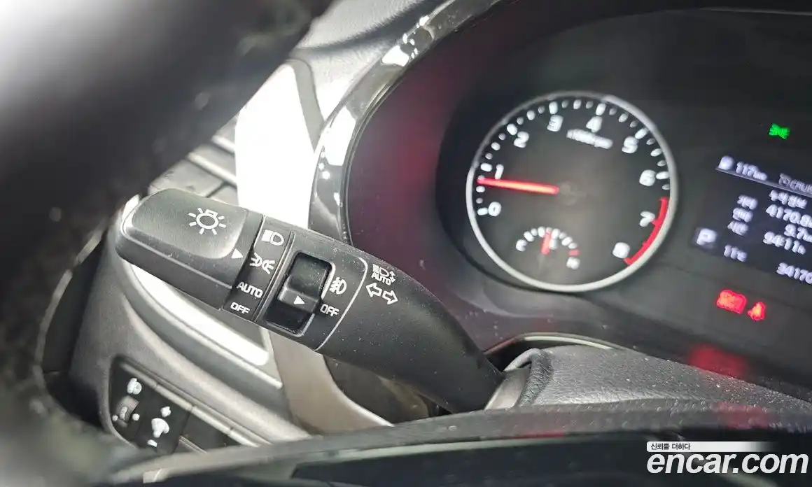 Kia Seltos 2022 1.6 Автомат в Москве № 132913, фото 17