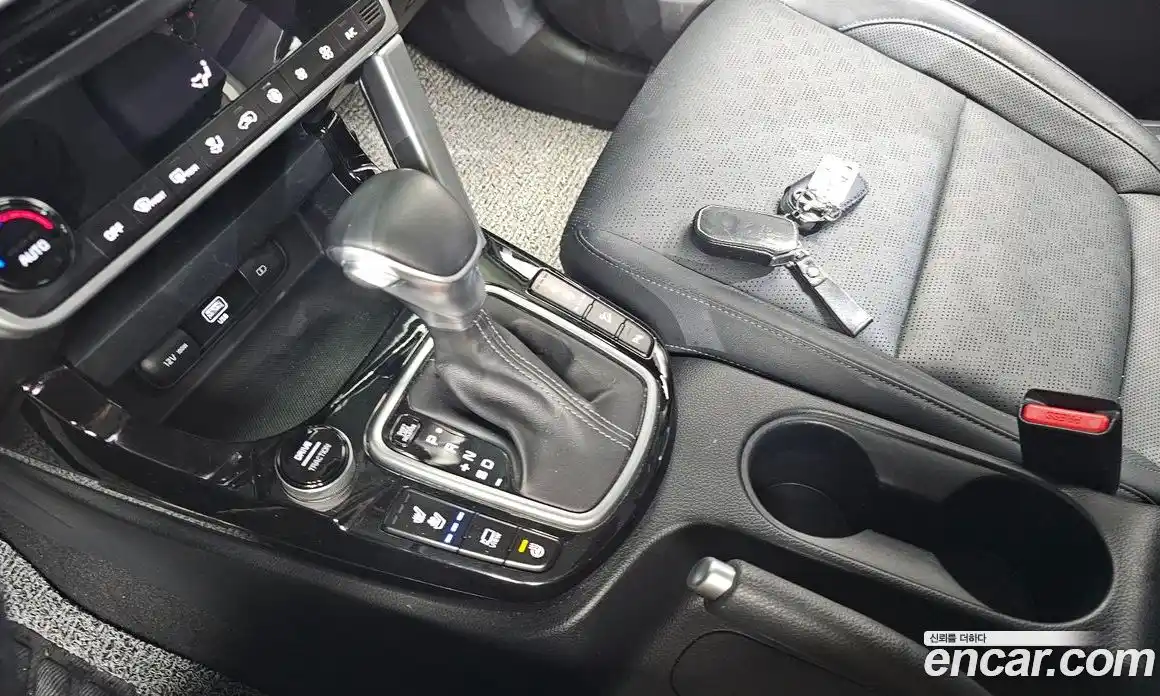 Kia Seltos 2022 1.6 Автомат в Москве № 132913, фото 6