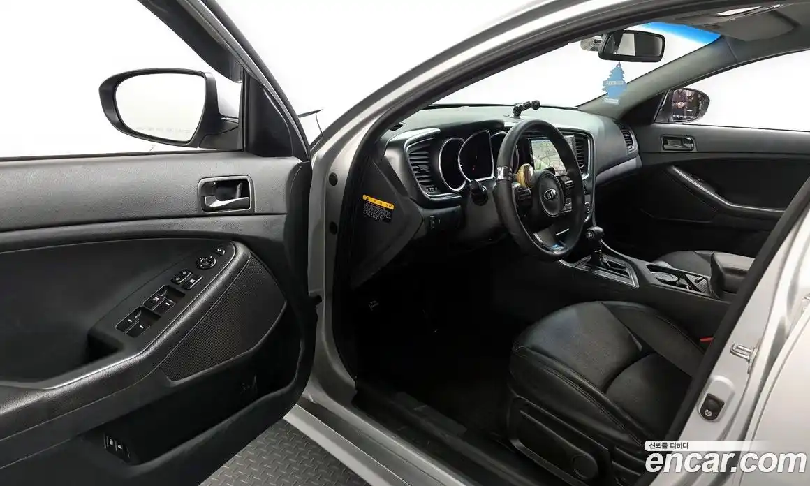 Kia K5 2014 2.0 Автомат в Москве № 133138, фото 20