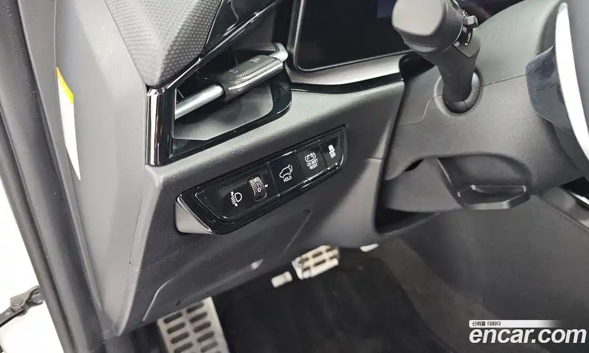 Kia Niro 2022 1.6 Автомат в Москве № 133244, фото 14