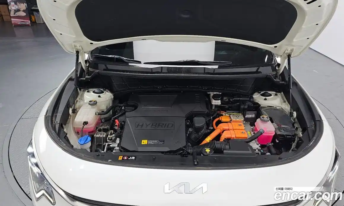 Kia Niro 2022 1.6 Автомат в Москве № 133244, фото 6