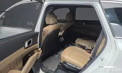 Kia Sorento 2024 2.5 Автомат в Москве № 133274, миниатюра 10