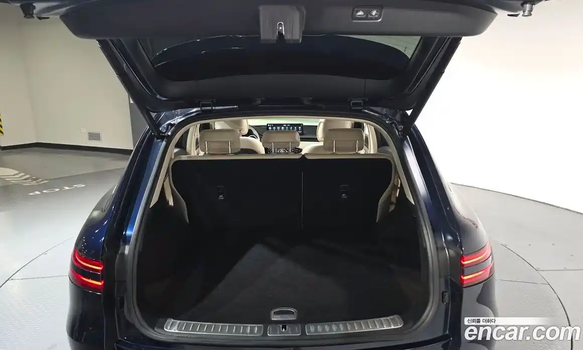 Genesis GV70 2023 2.5 Автомат в Москве № 13426, фото 16