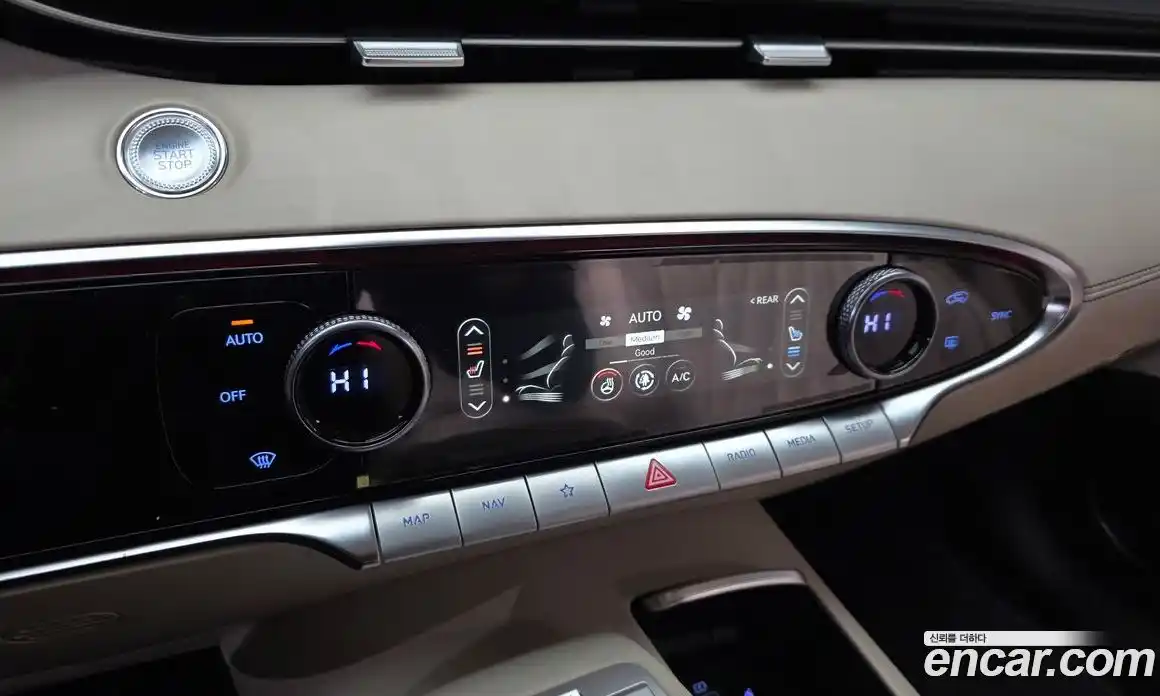 Genesis GV70 2023 2.5 Автомат в Москве № 13426, фото 18