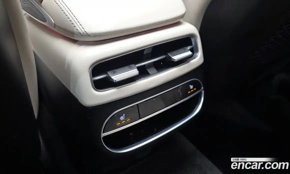 Genesis GV70 2023 2.5 Автомат в Москве № 13426, фото 20