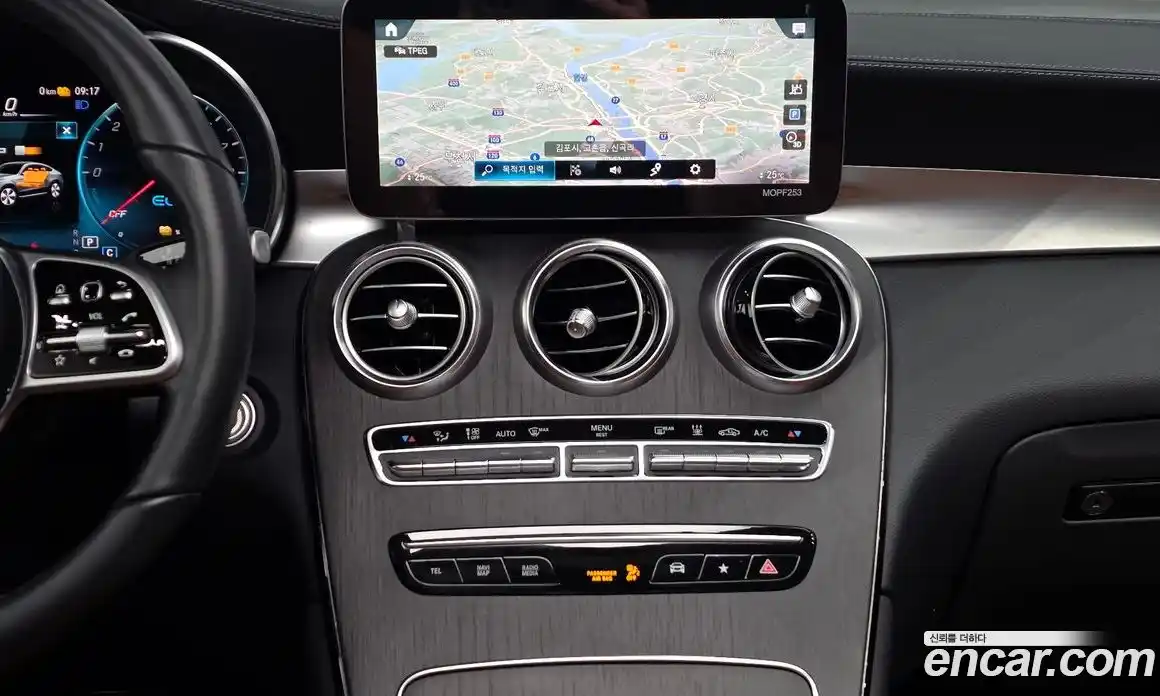 Mercedes-Benz GLC-Class 2022 2.0 Автомат в Москве № 138500, фото 4