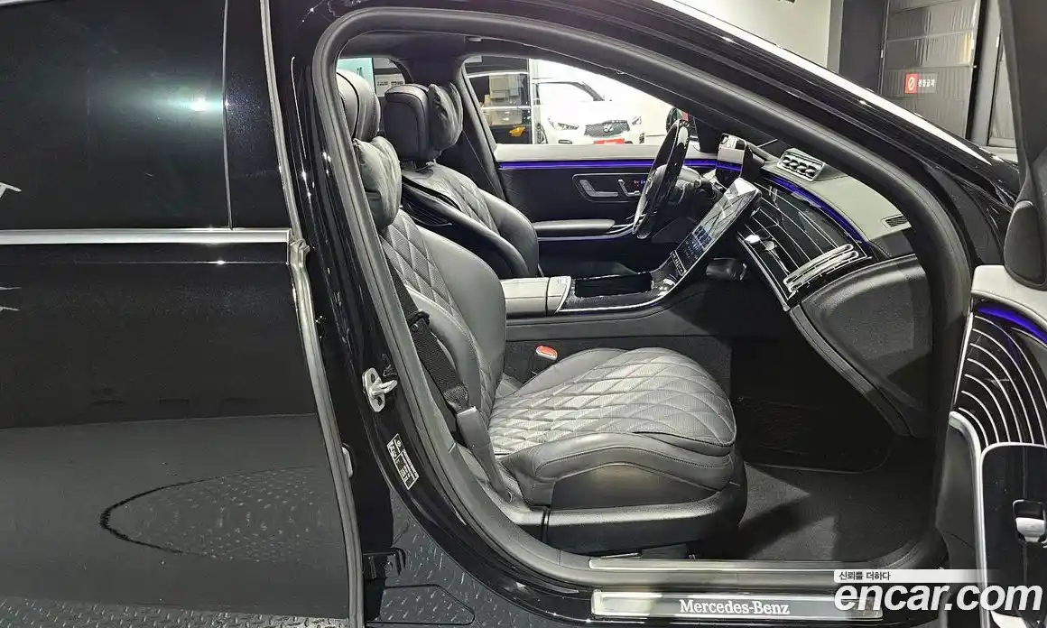 Mercedes-Benz S-Class 2024 4.0 Автомат в Москве № 142020, фото 9