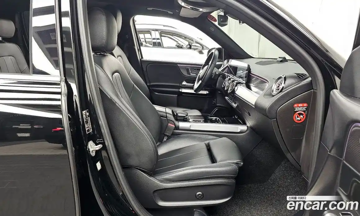 Mercedes-Benz GLB-Class 2021 2.0 Автомат в Москве № 143366, фото 16