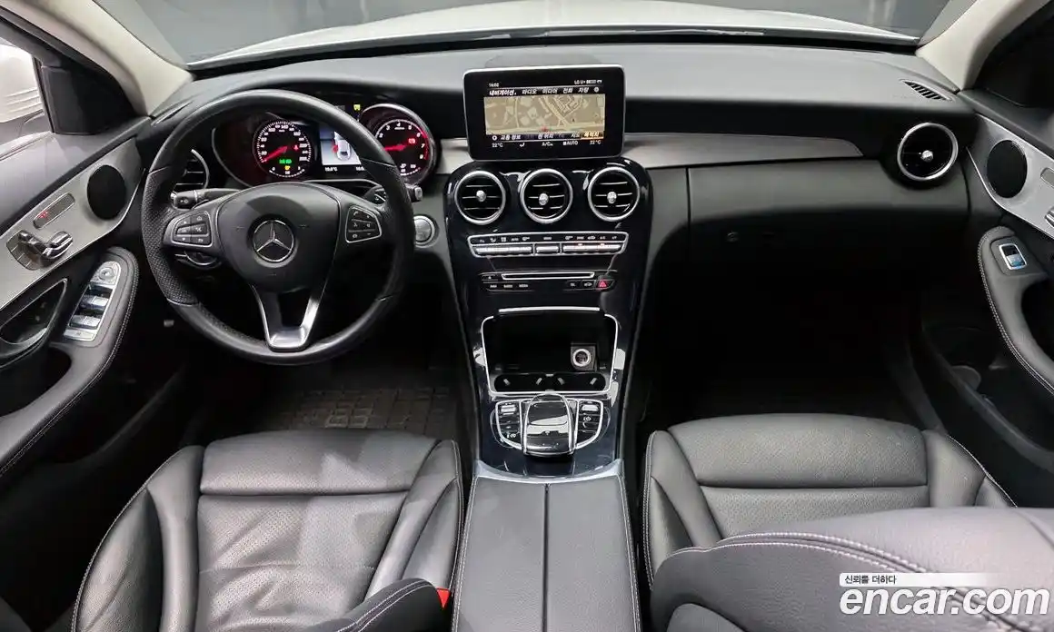 Mercedes-Benz C-Class 2018 2.0 Автомат в Москве № 143466, фото 9