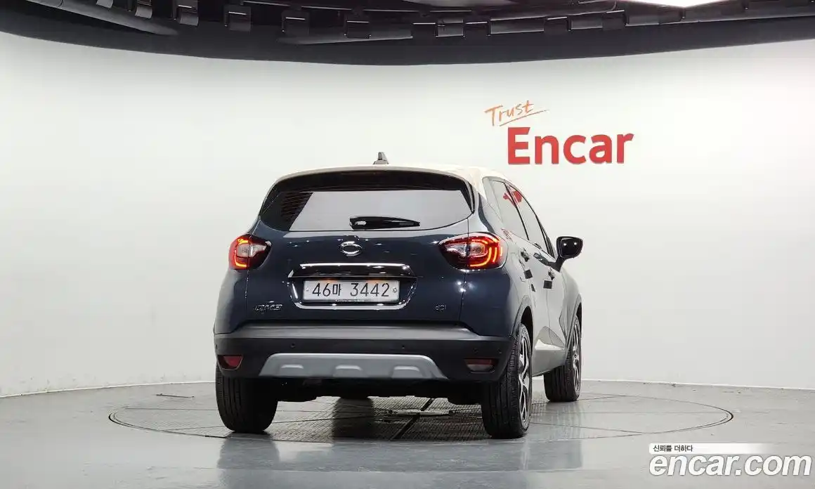 Renault QM3 2018 1.5 Автомат в Москве № 144566, фото 1