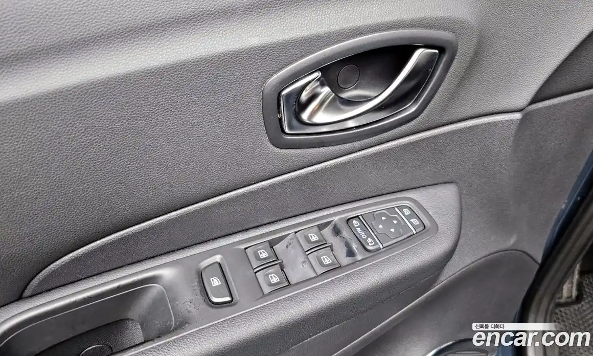 Renault QM3 2018 1.5 Автомат в Москве № 144566, фото 17