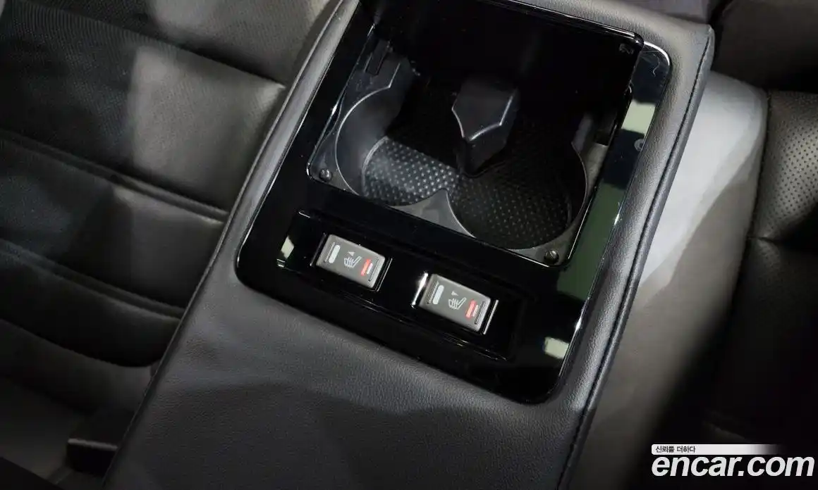 Renault SM6 2016 1.6 Автомат в Москве № 147729, фото 3