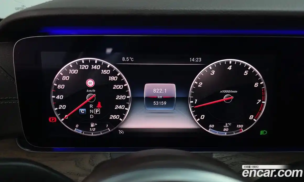 Mercedes-Benz E-Class 2019 2.0 Автомат в Москве № 147806, фото 3