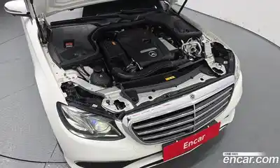 Mercedes-Benz E-Class 2019 2.0 Автомат в Москве № 147806, миниатюра 8