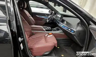 BMW 7-Series 2024 3.0 Автомат в Москве № 154750, миниатюра 12