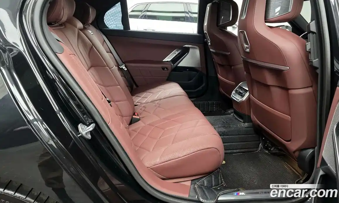 BMW 7-Series 2024 3.0 Автомат в Москве № 154750, фото 18