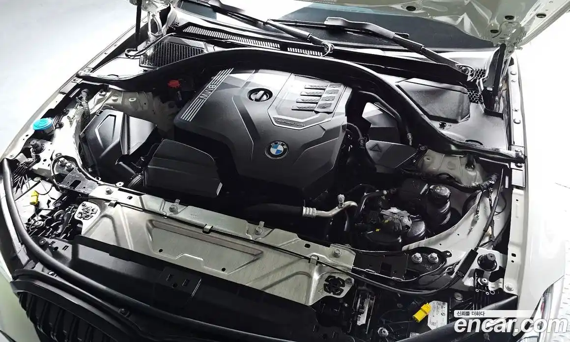 BMW 3-Series 2024 2.0 Автомат в Москве № 155040, фото 3