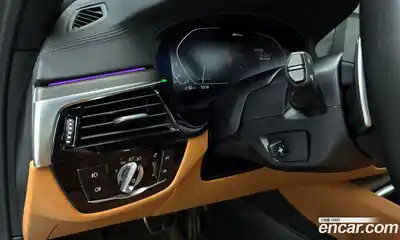 BMW 5-Series 2020 2.0 Автомат в Москве № 156917, миниатюра 3