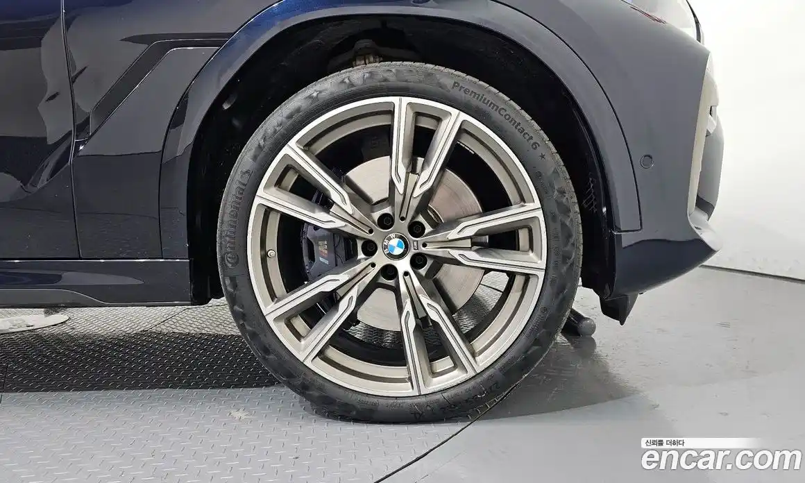 BMW X6 2021 4.4 Автомат в Москве № 158318, фото 9