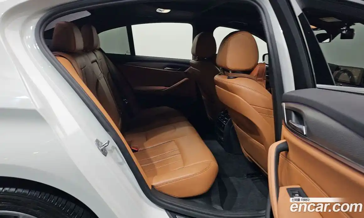 BMW 5-Series 2018 2.0 Автомат в Москве № 158780, фото 19