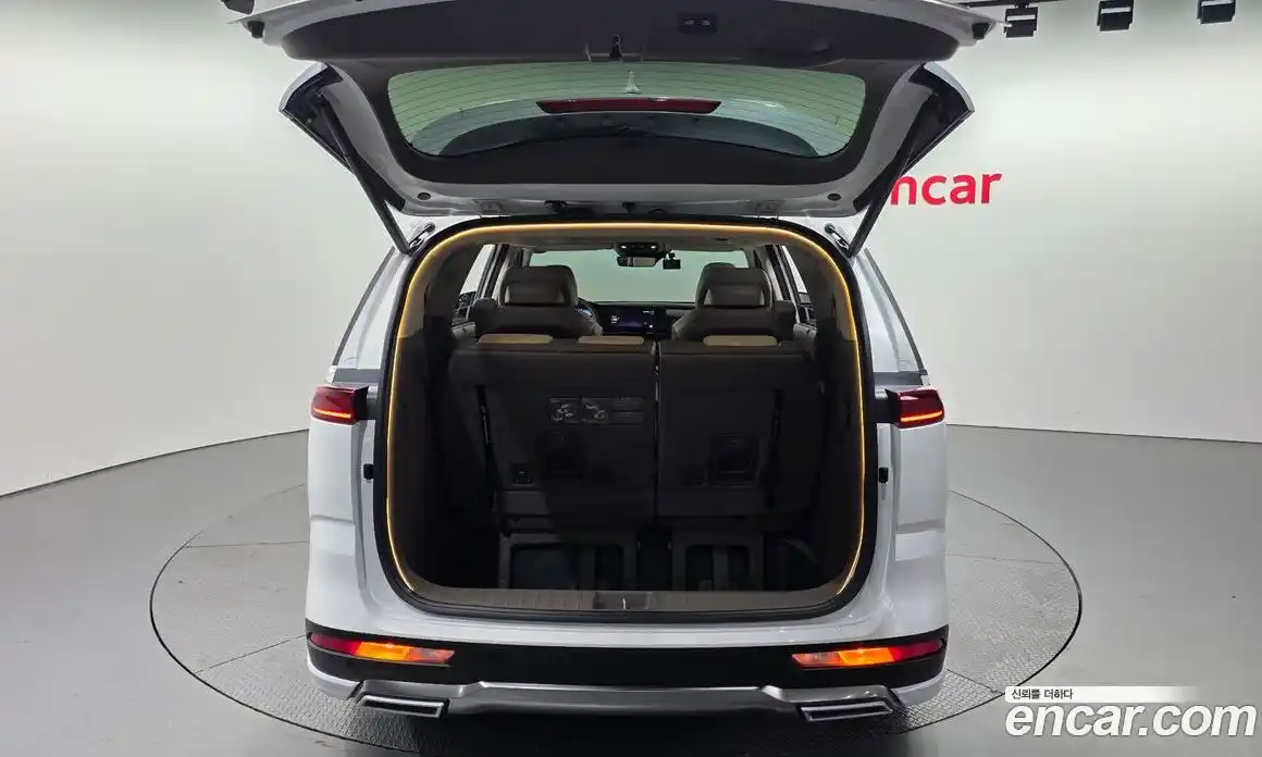 Kia Canival 2023 3.5 Автомат в Москве № 15904, фото 15