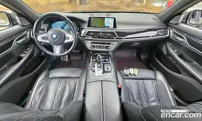 BMW 7-Series 2017 6.6 Автомат в Москве № 159123, миниатюра 11