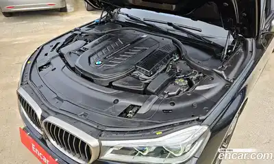 BMW 7-Series 2017 6.6 Автомат в Москве № 159123, миниатюра 12