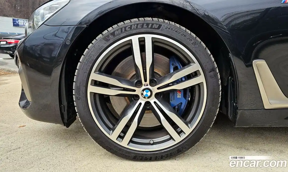 BMW 7-Series 2017 6.6 Автомат в Москве № 159123, фото 16