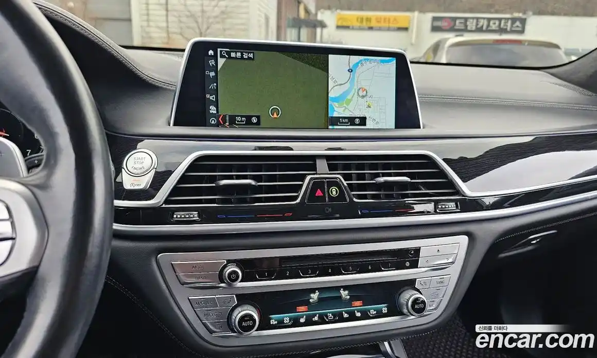 BMW 7-Series 2017 6.6 Автомат в Москве № 159123, фото 17