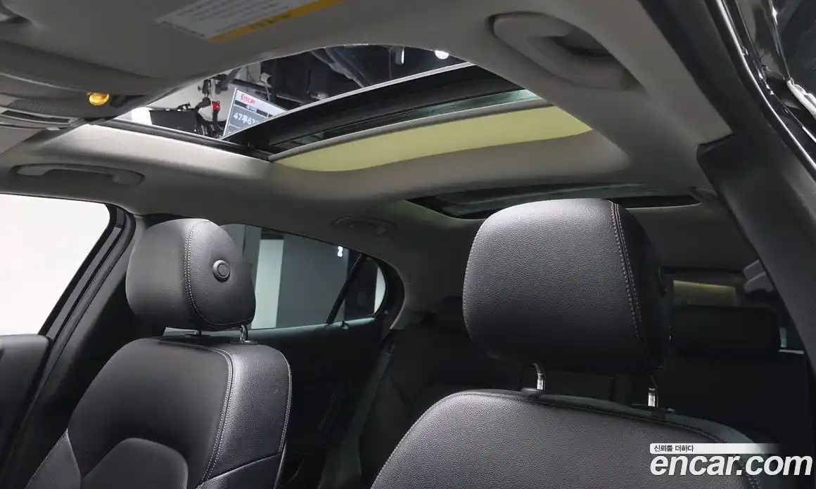 Mercedes-Benz GLA-Class 2019 2.0 Автомат в Москве № 160369, фото 10