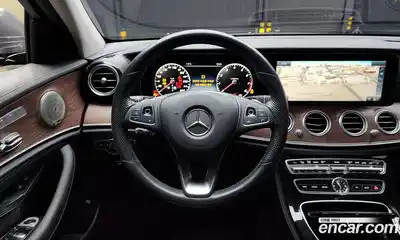 Mercedes-Benz E-Class, 2017