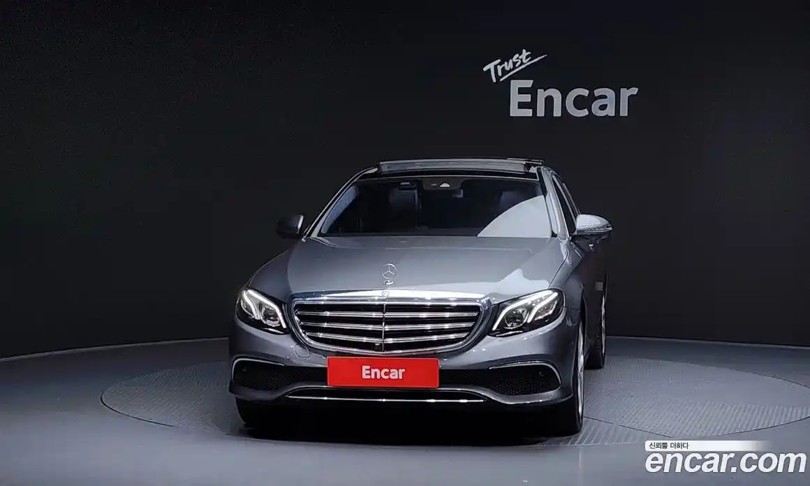 Mercedes-Benz E-Class 2017 2.0 Автомат в Москве № 160824, фото 11