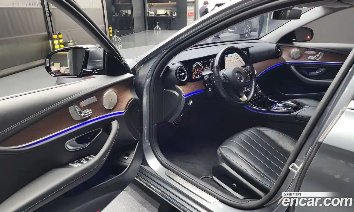 Mercedes-Benz E-Class 2017 2.0 Автомат в Москве № 160824, фото 5