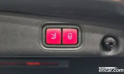 Mercedes-Benz E-Class 2017 2.0 Автомат в Москве № 160824, миниатюра 10