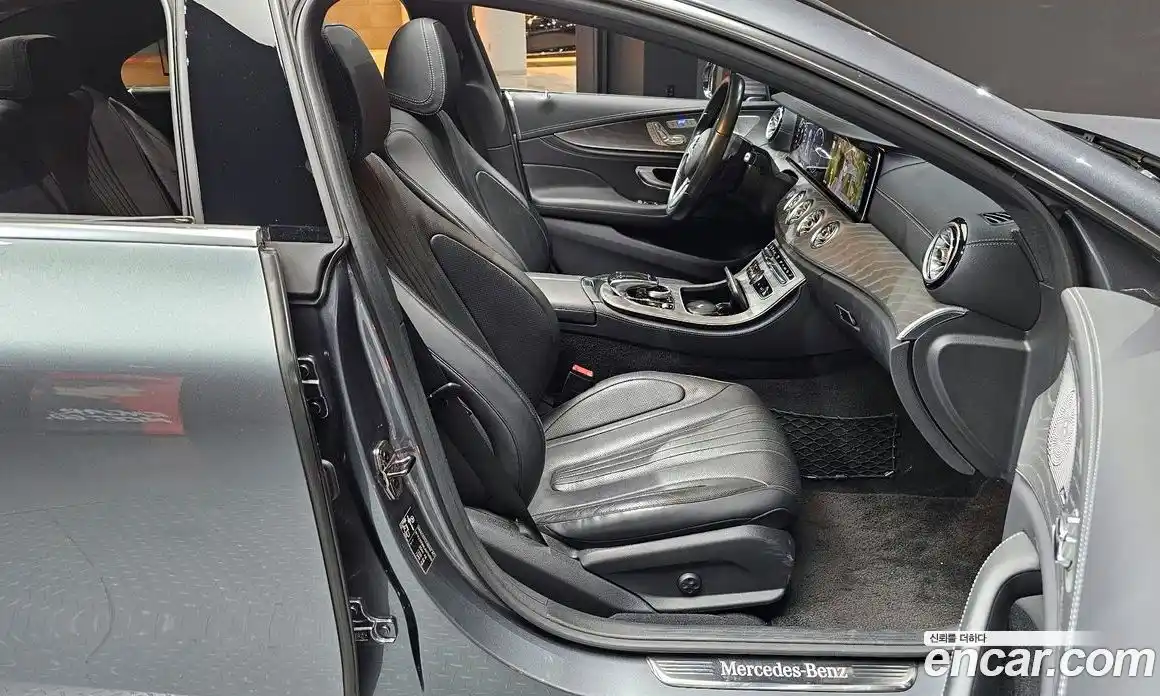 Mercedes-Benz CLS-Class 2020 3.0 Автомат в Москве № 160829, фото 3