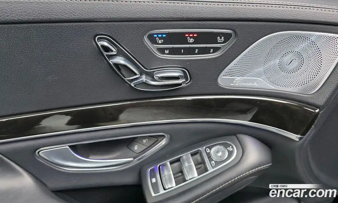 Mercedes-Benz S-Class 2015 4.7 Автомат в Москве № 161317, фото 18