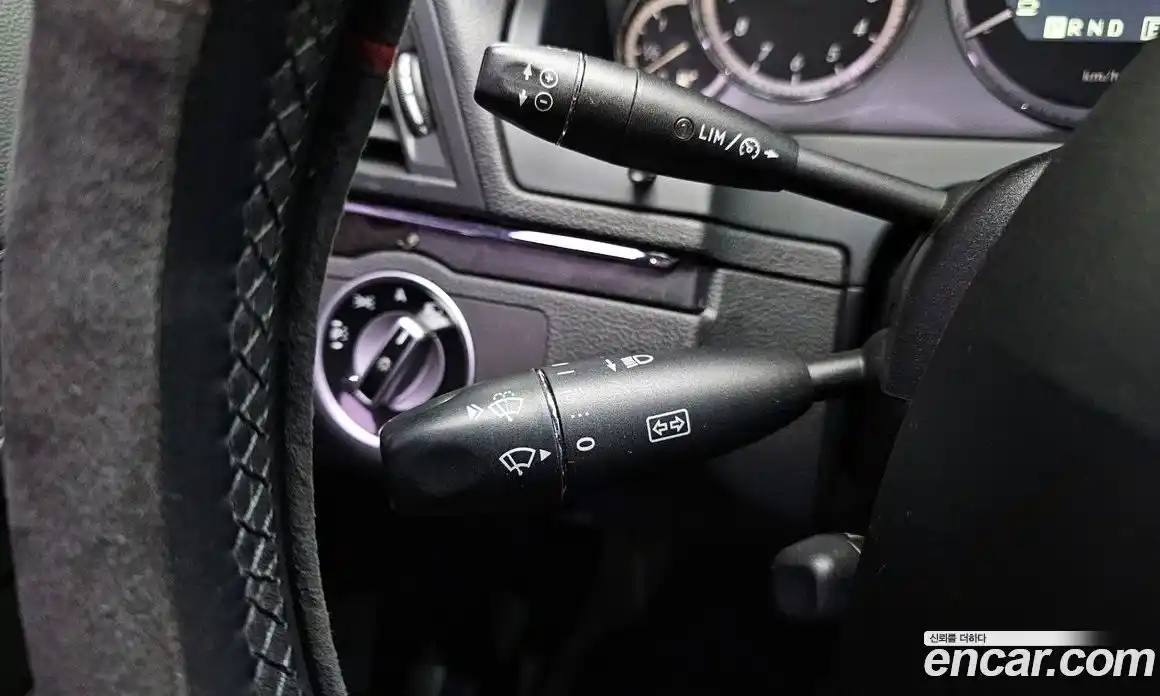 Mercedes-Benz E-Class 2011 3.5 Автомат в Москве № 161893, фото 13