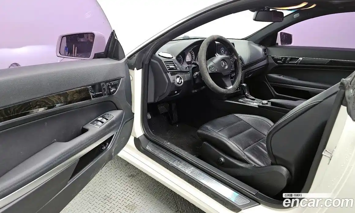 Mercedes-Benz E-Class 2011 3.5 Автомат в Москве № 161893, фото 6