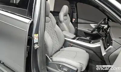 Audi Q7 2025 3.0 Автомат в Москве № 162253, миниатюра 4