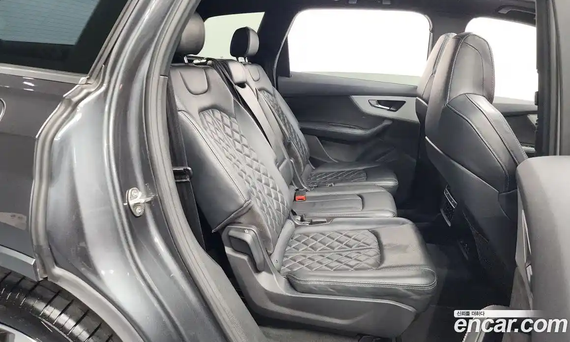 Audi Q7 2021 3.0 Автомат в Москве № 163104, фото 19
