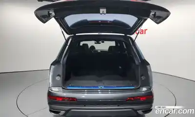 Audi Q7 2021 3.0 Автомат в Москве № 163104, миниатюра 4