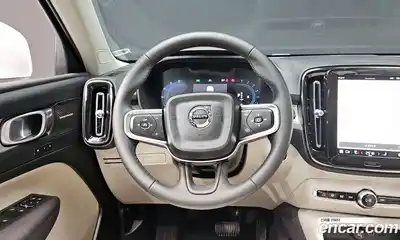 Volvo XC40 2024 2.0 Автомат в Москве № 164166, миниатюра 12