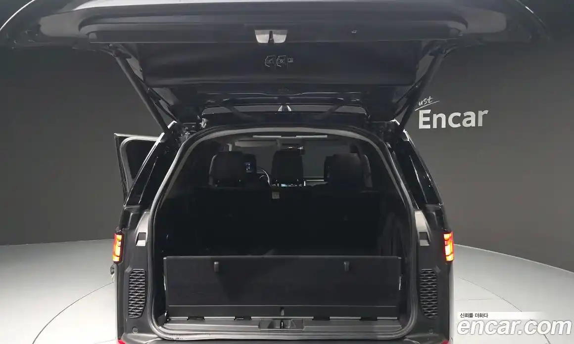 Land Rover Discovery 2017 3.0 Автомат в Москве № 166350, фото 12