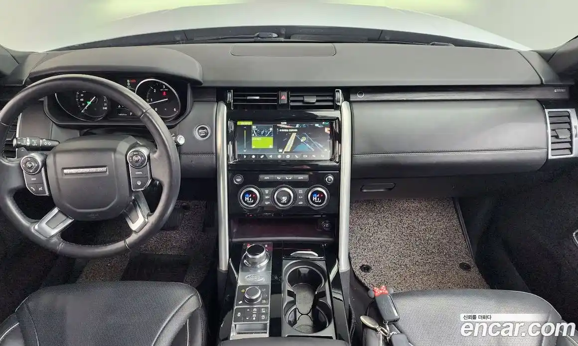 Land Rover Discovery 2017 3.0 Автомат в Москве № 166681, фото 14