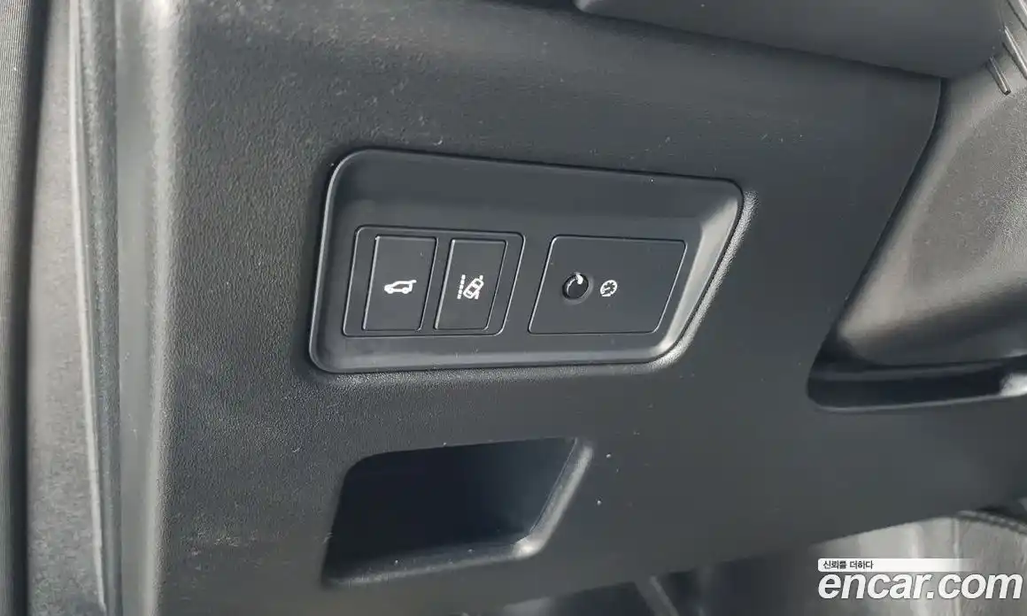 Land Rover Discovery 2017 3.0 Автомат в Москве № 166681, фото 16