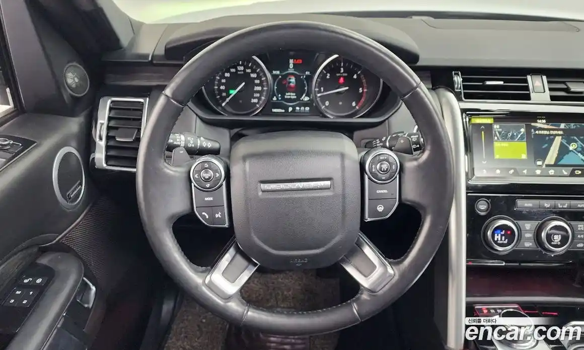 Land Rover Discovery 2017 3.0 Автомат в Москве № 166681, фото 18